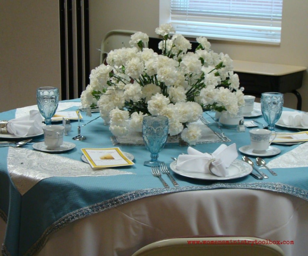 white carnations table